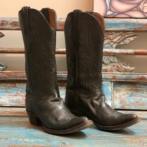 LUCCHESE WOMEN’S BOOTS
